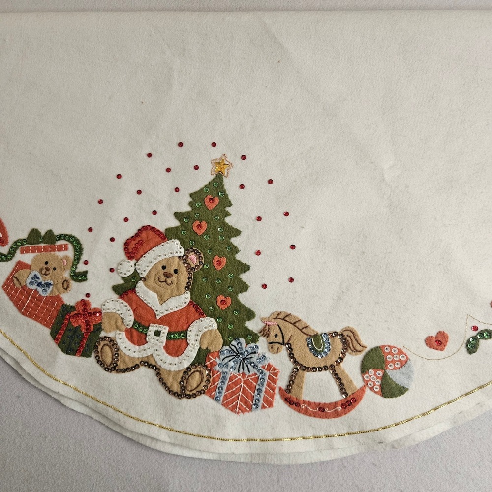 Vintage Felt Applique Christmas Tree Skirt Santa Teddy Bear Sequin White 35"